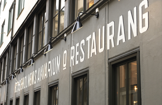 Nåde den som sitter här för länge